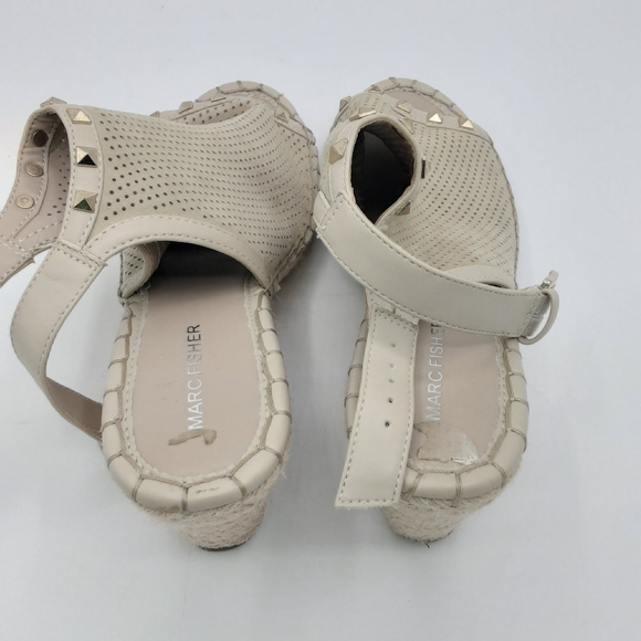 Marc Fisher Senton Leather Espadrille Wedge Sandal. - Picture 14 of 14